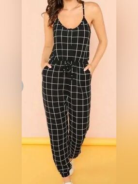 SHEIN Black Windowpane Drawstring Waist Jumpsuit